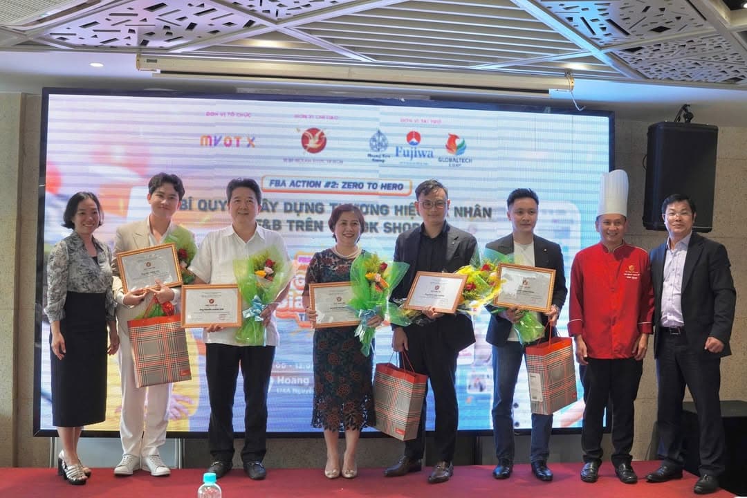 🎉 MVOT X tổ chức thành công Workshop FBA Action #2: “Xây dựng Thương hiệu cá nhân F&B trên TikTok Shop” vào sáng 02.08 tại Hoàng Yến Premier (TP.HCM), dưới sự chỉ đạo của Hiệp hội Ẩm thực TP.HCM (...