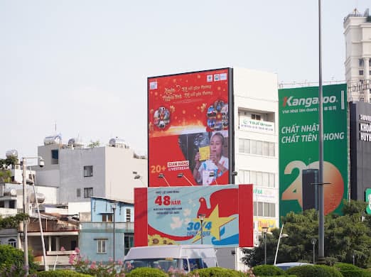 Chương trình Xuân Nghĩa Tình được tổ chức bởi UBND Quận 3 và Đơn vị đồng hành Tiktok và MVOT được đầu tư và chuẩn bị chu đáo.