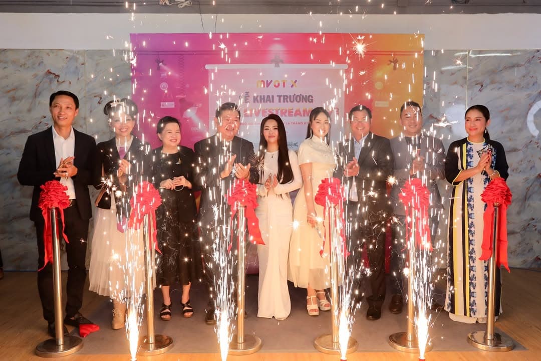 MVOT X RA MẮT HUB LIVESTREAM QUẬN 7 – BƯỚC ĐỘT PHÁ TRONG CHUYỂN ĐỔI SỐ