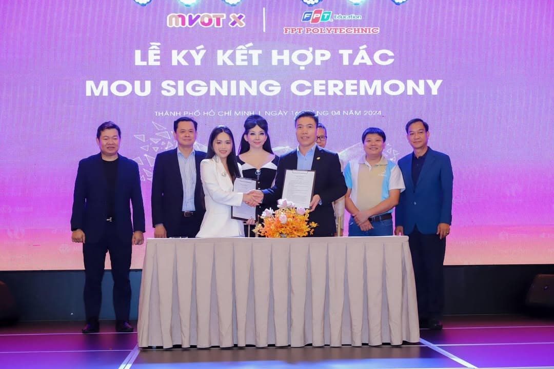 [RECAP] SỰ KIỆN KICK OFF DỰ ÁN LIVESTREAM KHU CÔNG NGHIỆP - PHIÊN LIVE TRIỆU ĐÔ