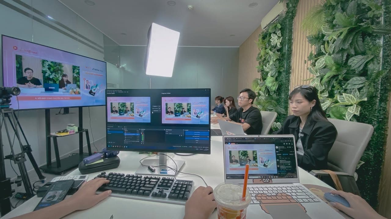 🔴RECAP BUỔI KICK-OFF WORKSHOP CUỘC THI "SÁNG TẠO CÙNG L’ORÉAL"