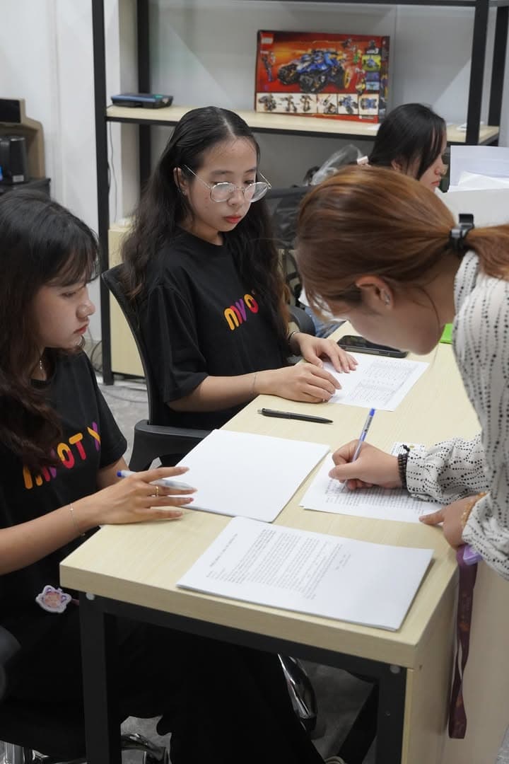 🔥 LIVESTREAM BÁN KẾT "ĐẤU TRƯỜNG CHỐT ĐƠN - STUDENT LIVE 2025" ĐANG BÙNG NỔ NGAY LÚC NÀY! 🔥