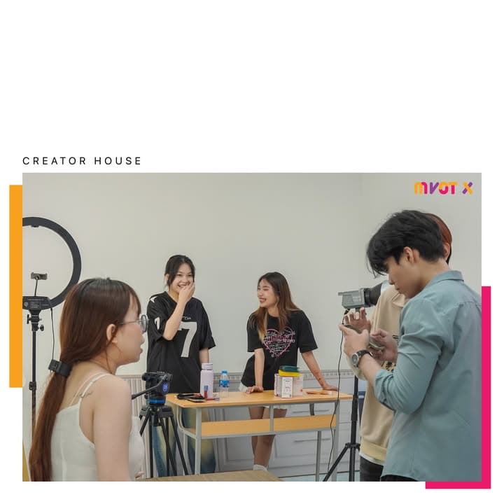 Trung bình mỗi buổi đào tạo của MVOT X Creator House: ദ്ദി(˵ •̀ ᴗ - ˵ ) ✧