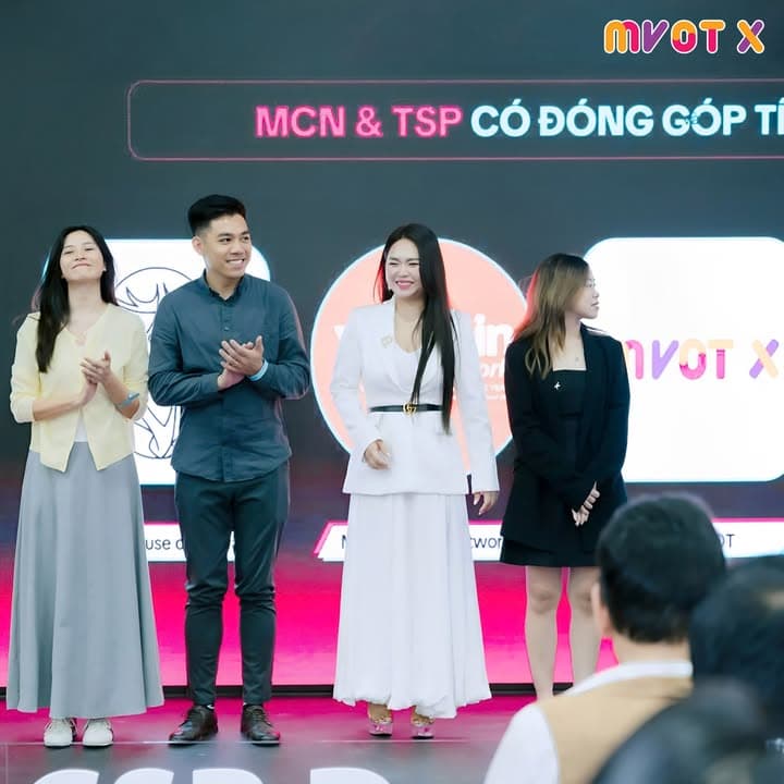 🏆 MVOT TỰ HÀO NHẬN GIẢI THƯỞNG “MCN CÓ ĐÓNG GÓP TÍCH CỰC NĂM 2024” TỪ TIKTOK SHOP