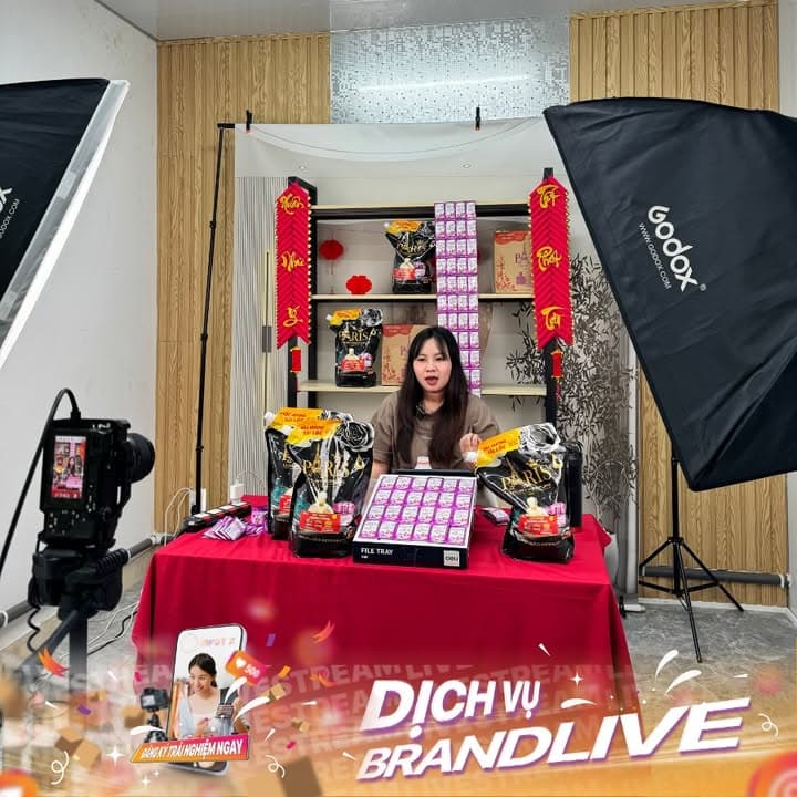 Mở bát 2025 cùng hơn 10 khách mới của BRANDLIVE🔥