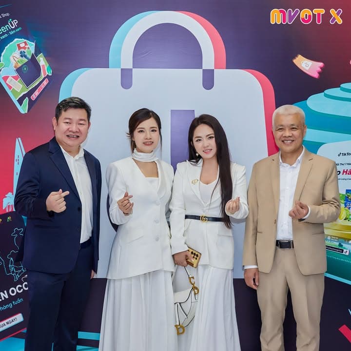 🏆 MVOT TỰ HÀO NHẬN GIẢI THƯỞNG “MCN CÓ ĐÓNG GÓP TÍCH CỰC NĂM 2024” TỪ TIKTOK SHOP