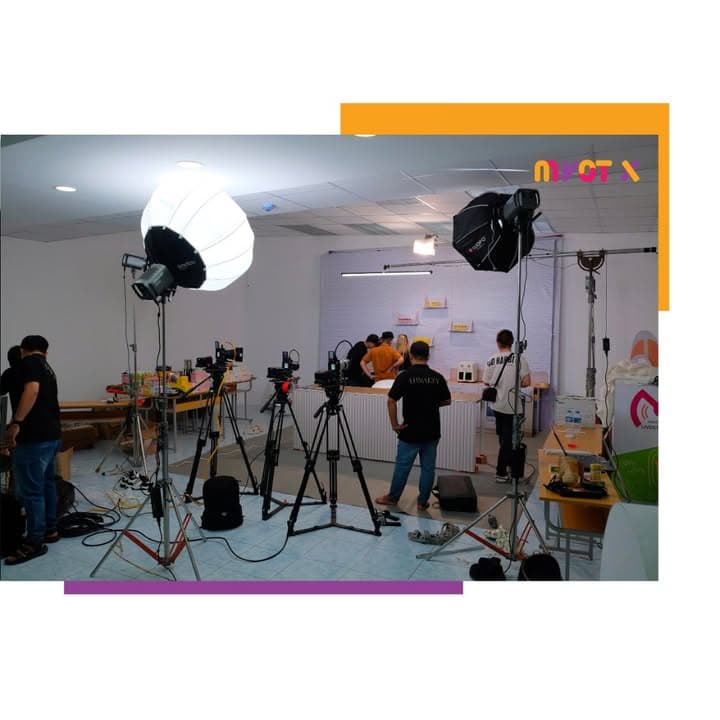 🎥 1,2,3 Go Live!
