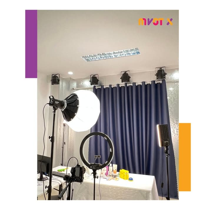 ⚡ GHÉ THĂM “NHÀ MÁY NGÀN ĐƠN” - HỆ THỐNG STUDIO GIÚP CÁC SELLER CỦA MVOT X ĐÓN "BÃO ĐƠN" MỖI NGÀY THÔNG QUA DỊCH VỤ LIVESTREAM
