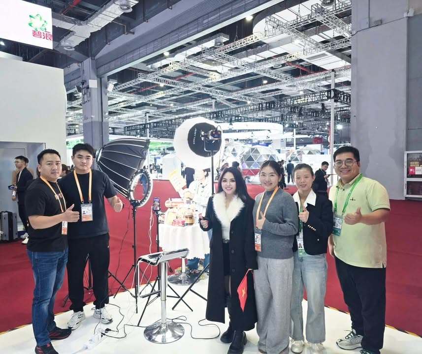 MVOT X GÓP MẶT TẠI CIIE 2025 – ĐƯA HÀNG VIỆT VƯƠN TẦM TOÀN CẦU!