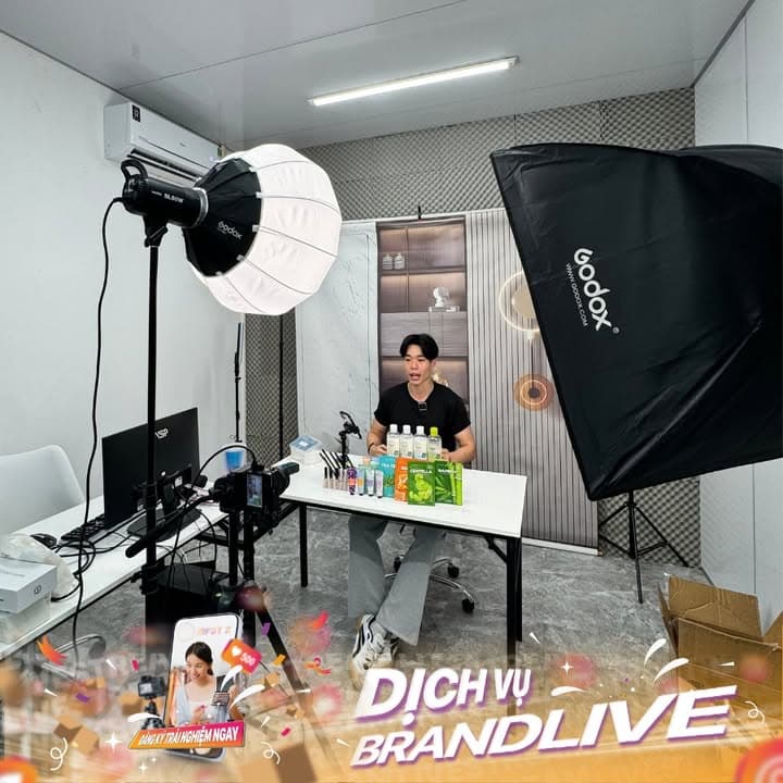 Mở bát 2025 cùng hơn 10 khách mới của BRANDLIVE🔥