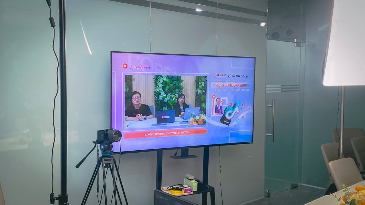🔴RECAP BUỔI KICK-OFF WORKSHOP CUỘC THI "SÁNG TẠO CÙNG L’ORÉAL"