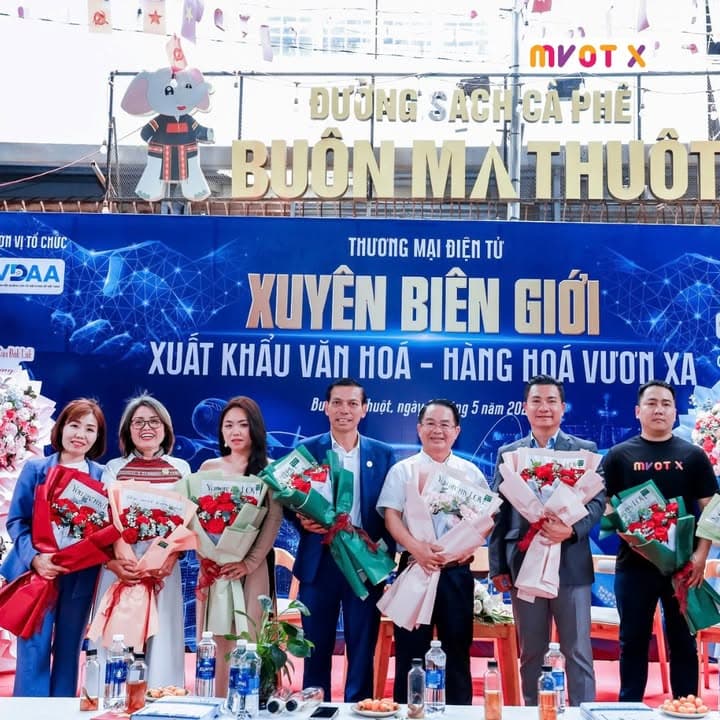 🌏 VDAA đồng hành cùng doanh nghiệp Việt trong Tọa đàm “TMĐT Xuyên Biên Giới – Xuất Khẩu Văn Hóa, Hàng Hóa Vươn Xa”