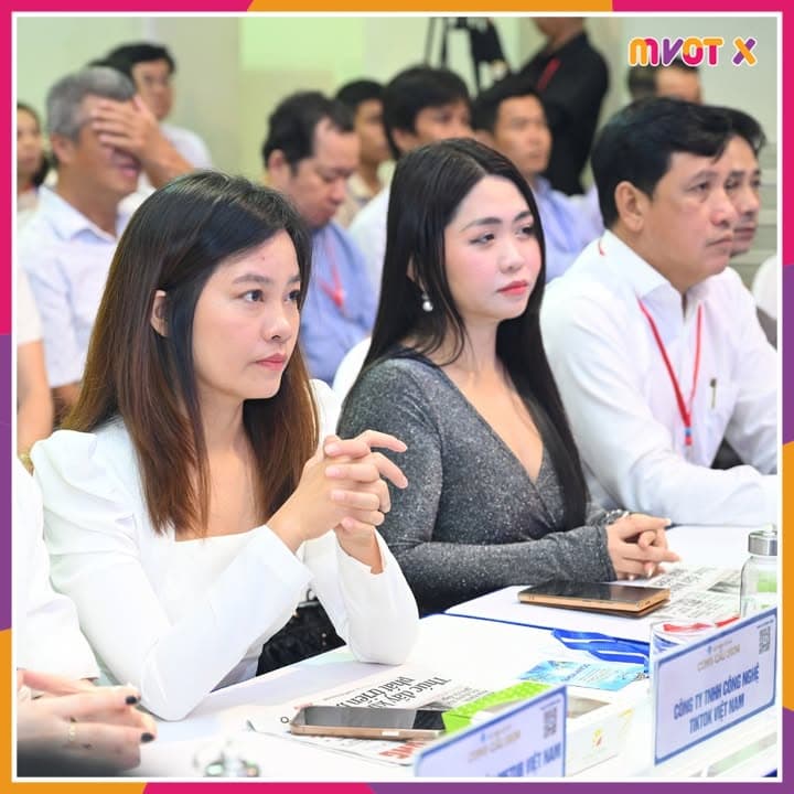 🎉 Nhìn lại sự kiện Mega Live “Tự Hào Hàng Việt” qua những con số nổi bật 🎉