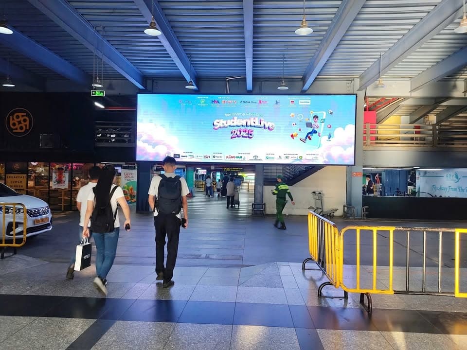 📢 STUDENTLIVE 2025 BÙNG NỔ QUẢNG CÁO NGOÀI TRỜI KHẮP CẢ NƯỚC!
