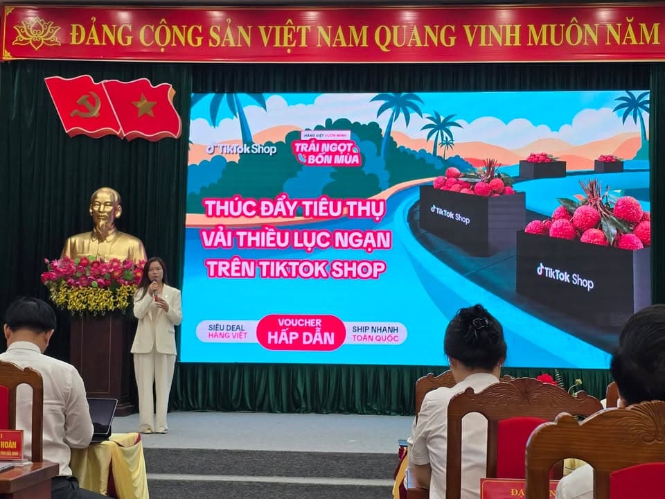 🍇 TỪ VƯỜN VẢI BẮC NINH ĐẾN NỀN TẢNG SỐ: