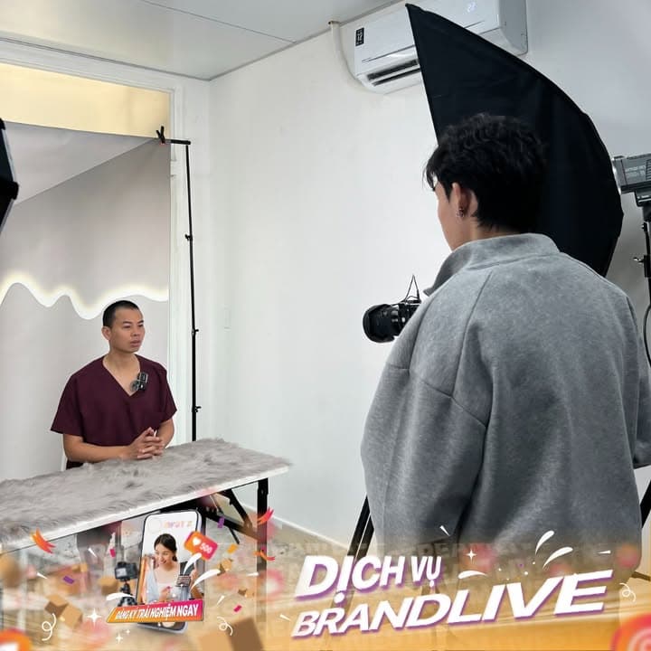 Mở bát 2025 cùng hơn 10 khách mới của BRANDLIVE🔥