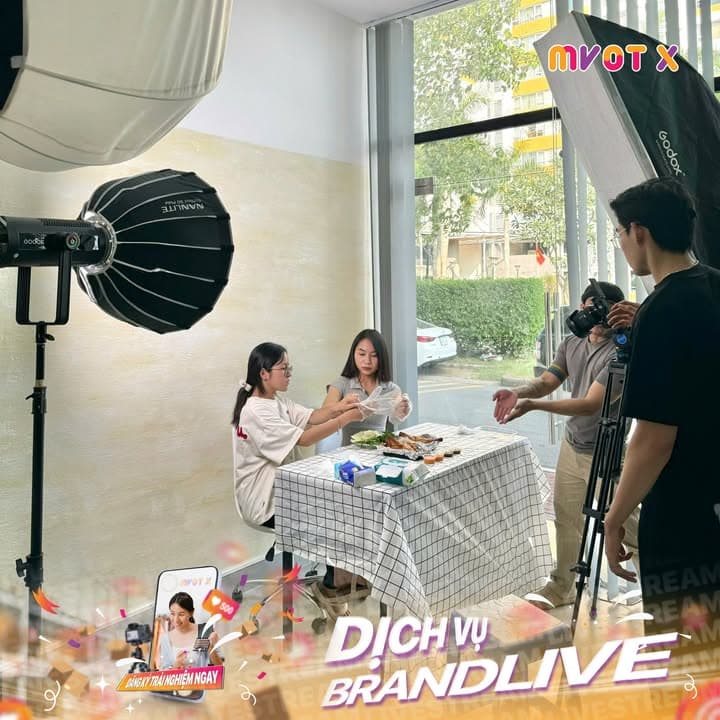 🔥Tham gia BrandLive ngay! Việc xây dựng tuyến video hấp dẫn không còn là vấn đề khó khăn.