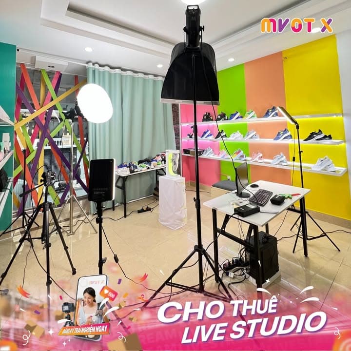 🎬 🔴 THUÊ LIVE STUDIO MVOT X – GIẢI PHÁP CHO MỌI NHU CẦU LIVESTREAM BÁN HÀNG